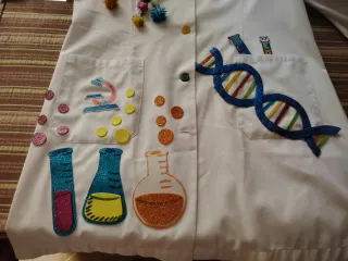 Bata  y complementos  para Científico/a