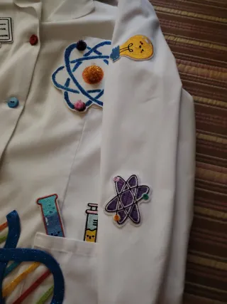 Bata  y complementos  para Científico/a