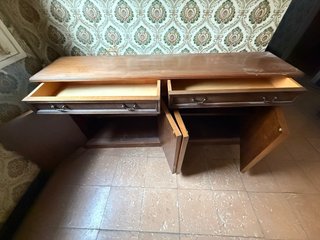 Mueble recibidor madera 2 puertas y 2 cajones
