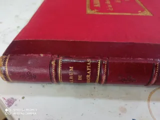 Álbum de Fotos Antiguo 1911