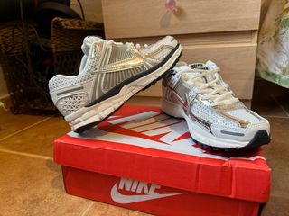 Nike Vomero 5