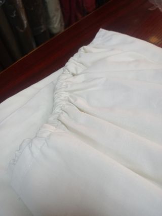 Sábana bajera ajustable blanca