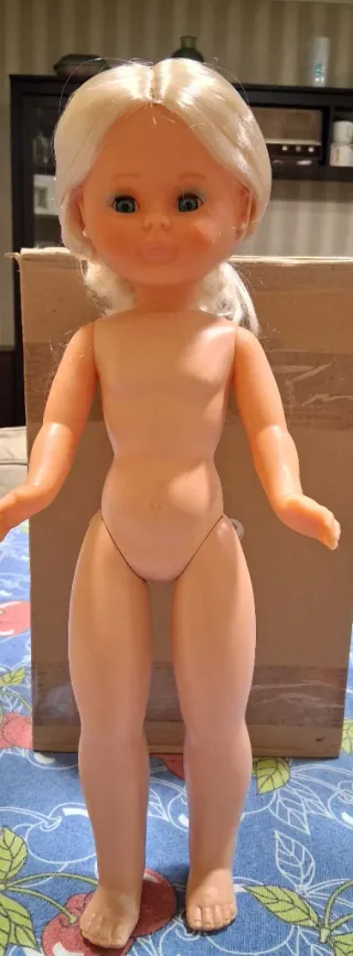 Muñeca Nancy Quiron