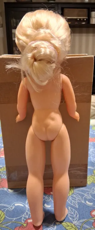 Muñeca Nancy Quiron