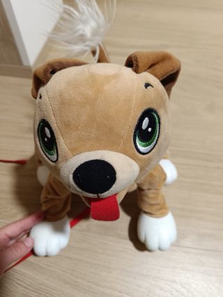 Peluche Perro Peppy Pups con Correa