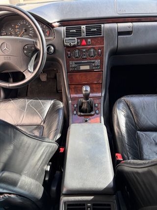 Mercedes-Benz Classe E 300 TurboDiesel