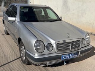 Mercedes-Benz Classe E 300 TurboDiesel
