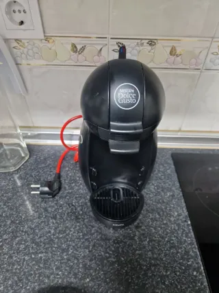 Cafetera Nescafé Dolce Gusto Negra