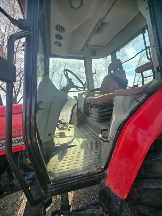Tractor Massey Ferguson 6140