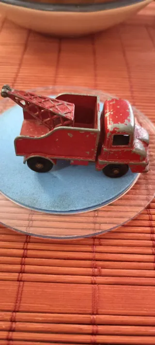 Camión Grúa Rojo Años 50