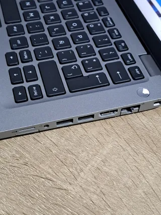 Portátil Dell i7 Táctil