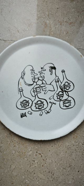 Sottobicchiere vintage con disegno umoristico