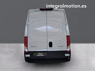Iveco Daily 2.3 TD 35S 16 V L4H2 16 M3