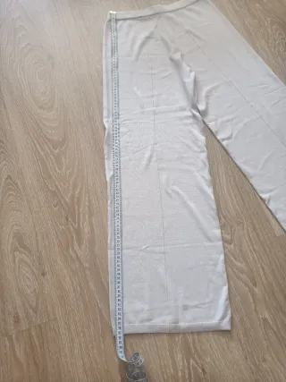 Conjunto Easy Wear chaleco y pantalón beige