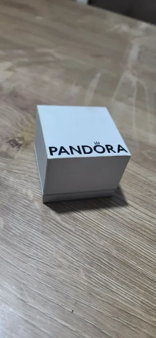 Anillo Pandora rapunzel  Rosa