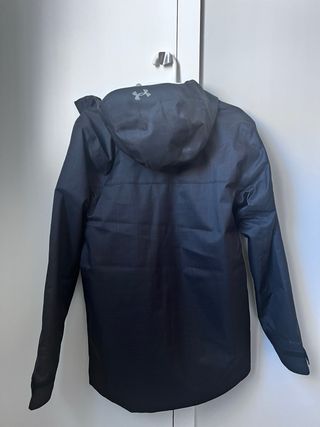 Abrigo Under Armour 3 en 1 Negro. Nuevo