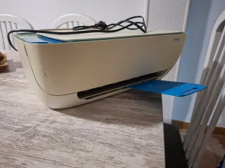 Impresora HP Beige y Azul