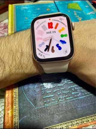 Apple Watch 1 con 4 cinturini