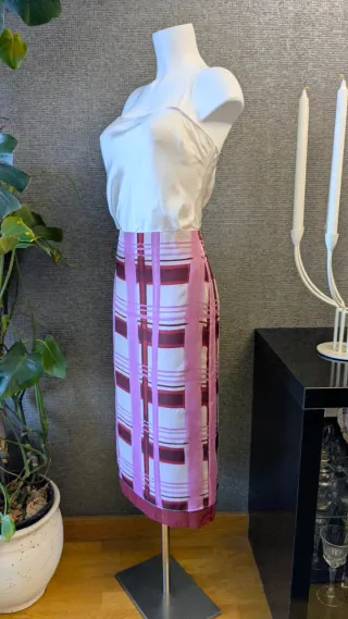 Falda Zara cuadros acuarela mujer