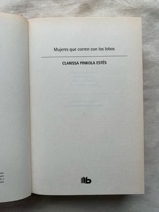 Mujeres que corren con los lobos.