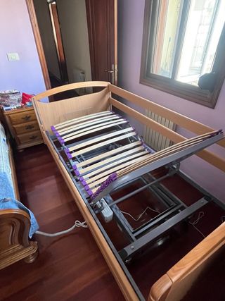 Cama articulada Sunrise Medical Adriana