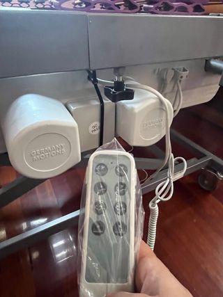 Cama articulada Sunrise Medical Adriana