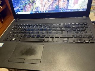 Portátil Acer Travelmate P2510 Series