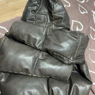 Anorak Zara efecto piel marrón Talla XS