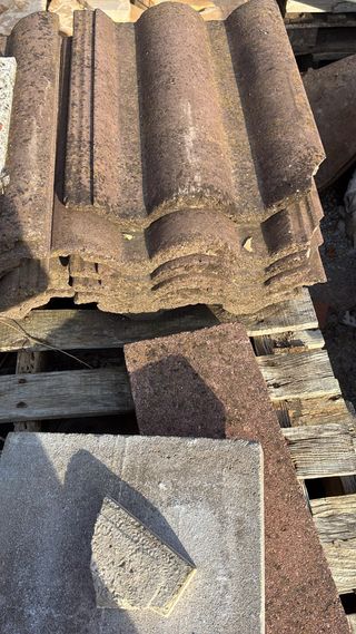 Pavimento exterior de baldosas