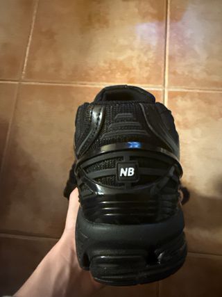 New Balance 1906r Negras Talla 42