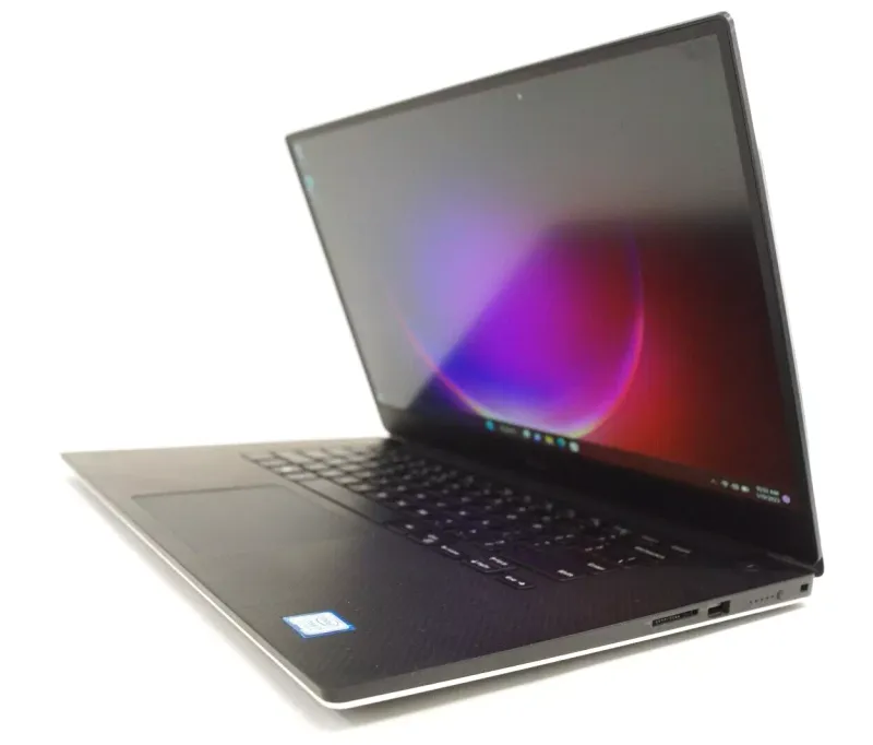 Dell Precision 5530 i7-8850H 32GB Q P1000