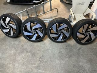 Llantas VW Golf GTI MK8 18