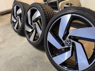 Llantas VW Golf GTI MK8 18