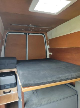 Furgoneta camperizada, Ford Transit 2.2 TDCI DURAT