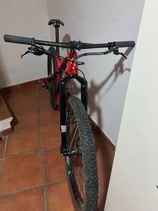 Specialized Epic L Roja