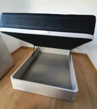 Letti singoli con spazio di archiviazione