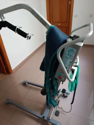 Grúa eléctrica para personas