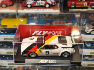 Fly R2003R2 BMW M1 EVO3