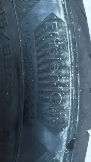 2 Ruedas Goodyear 215/55 R17 94T