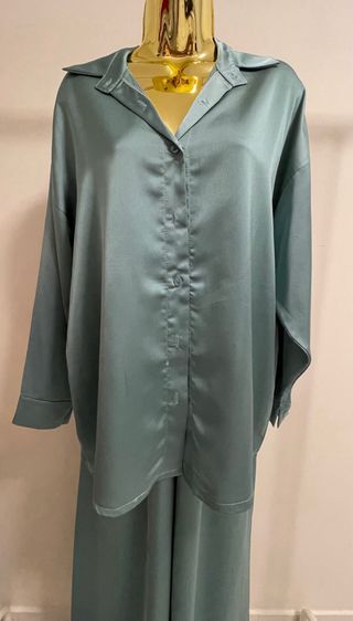 Conjunto verde cetim