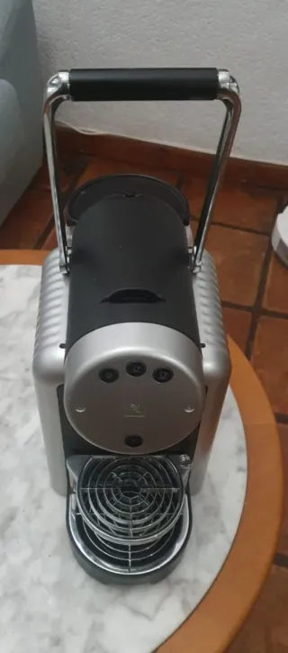 Cafetera Nespresso Zenius Profesional...