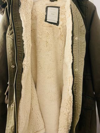Parka Bershka T/S Verde Forro Polar
