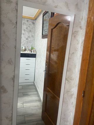 Armario de matrimonio blanco y negro