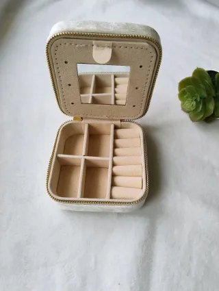 Portagioie con specchio