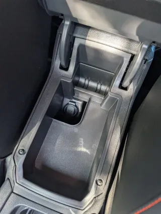 Bandeja reposabrazos SEAT León