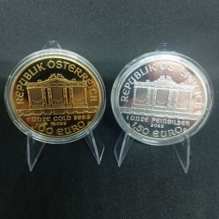 2 MONEDAS DE COLECCIÓN 1,5€ Y 100€