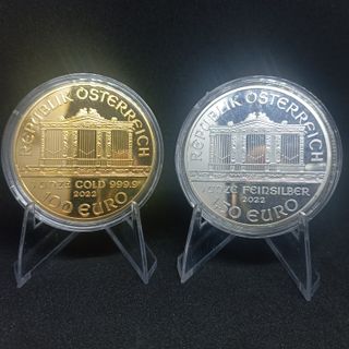 2 MONEDAS DE COLECCIÓN 1,5€ Y 100€