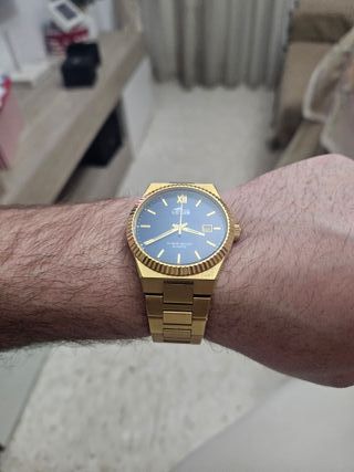 Reloj Lotus Dorado y Azul