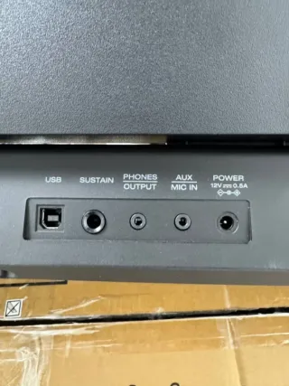 Teclado piano Alesis 88 teclas Kit