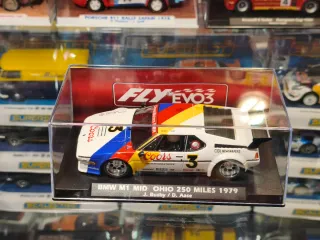 Fly R2085R BMW M1 EVO3 Coors